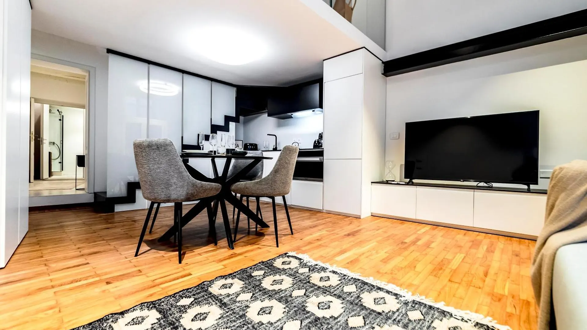 Dream Suites Milano Duomo 0*,  Italia