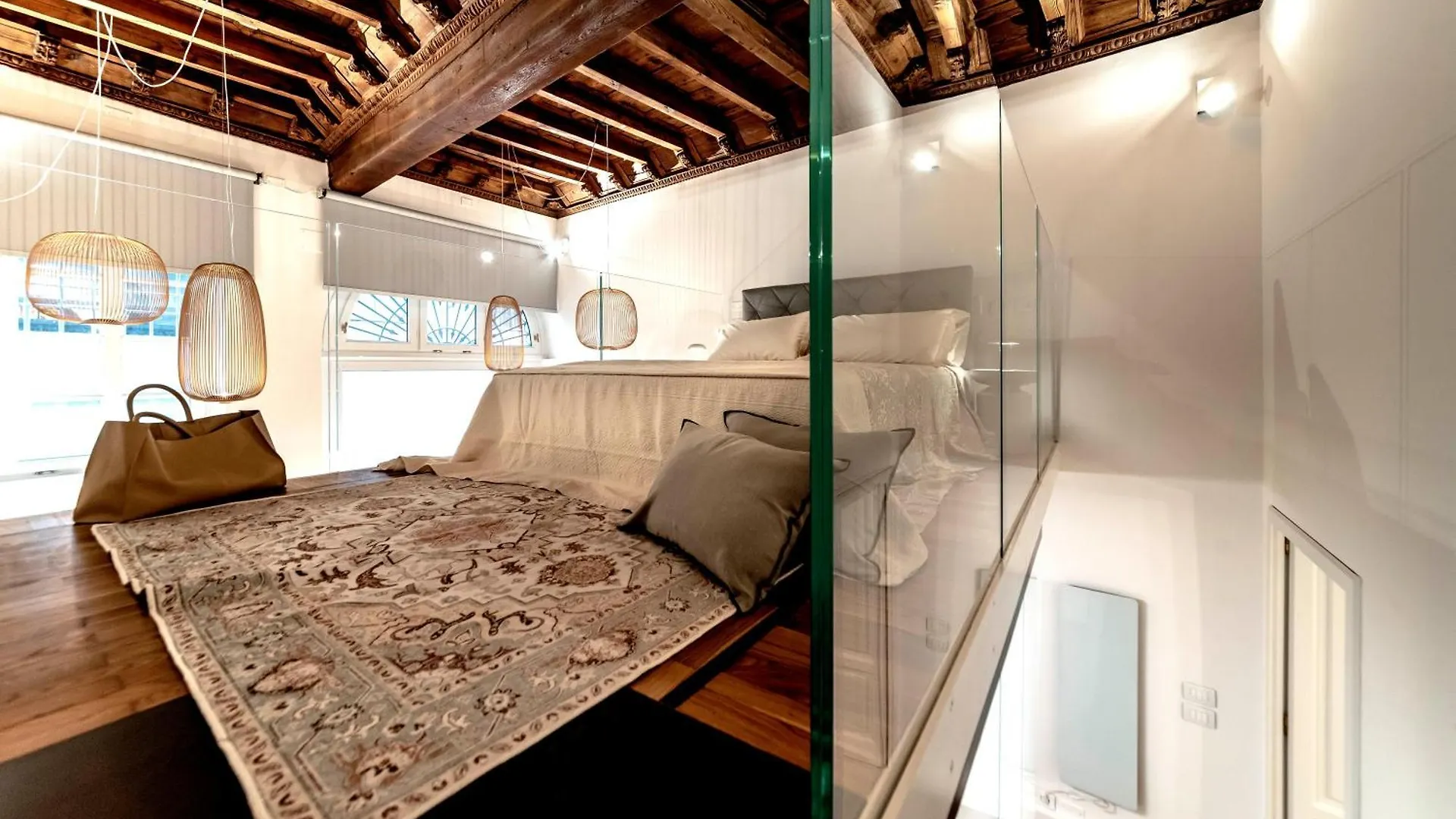 Dream Suites Milano Duomo Italy